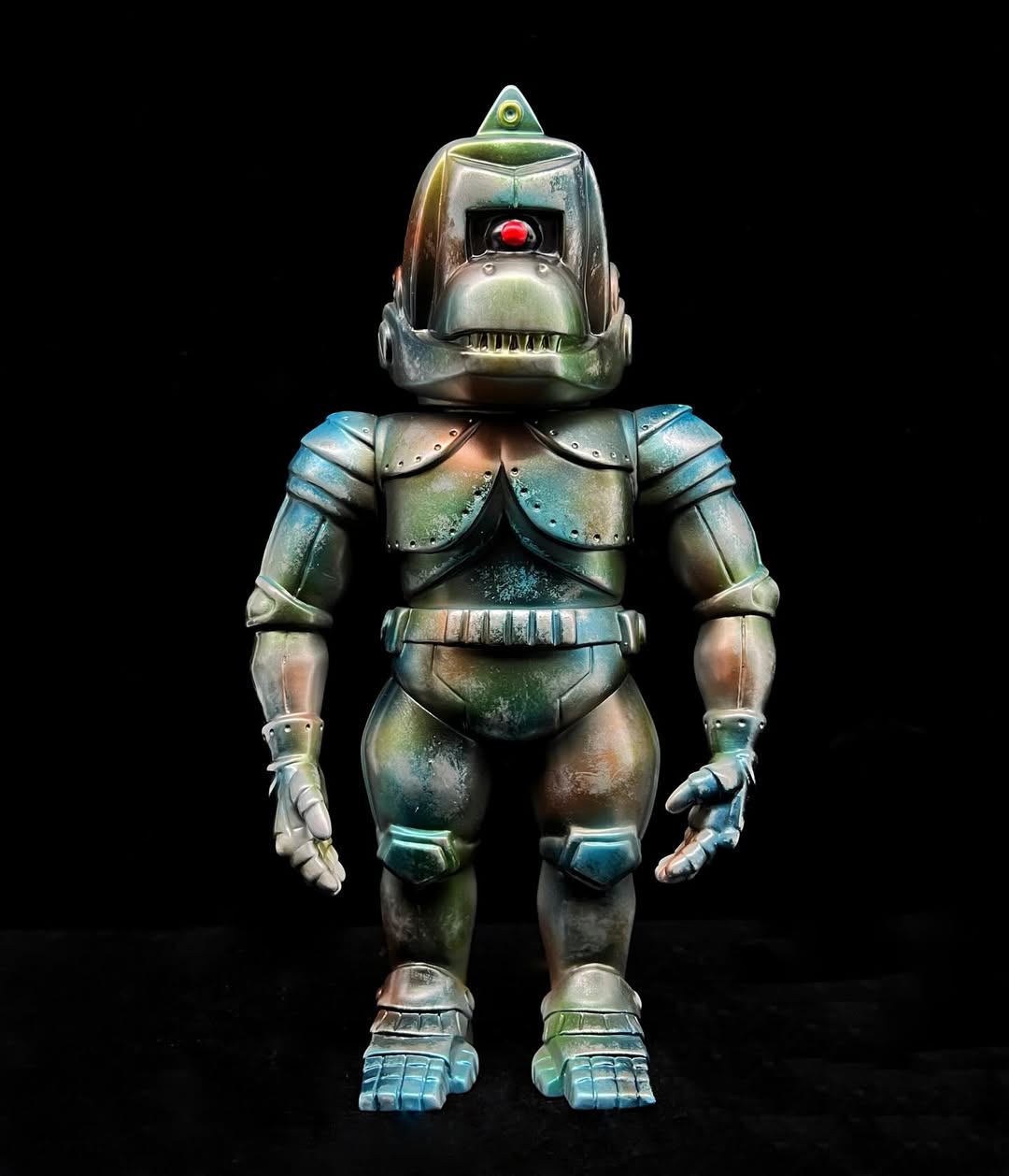 尾道発の新メーカー・ヤマネコガング始動！ 第1弾「ヴィヴィリアン堀子