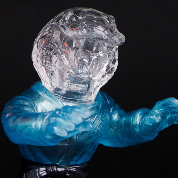 レッドシャーク×墓場の画廊で「柔術アニマルファイターズ ガチャサイズ