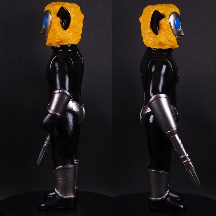 ブラックギラス ＆ レッドギラス」を率いたブルマァク製「マグマ星人