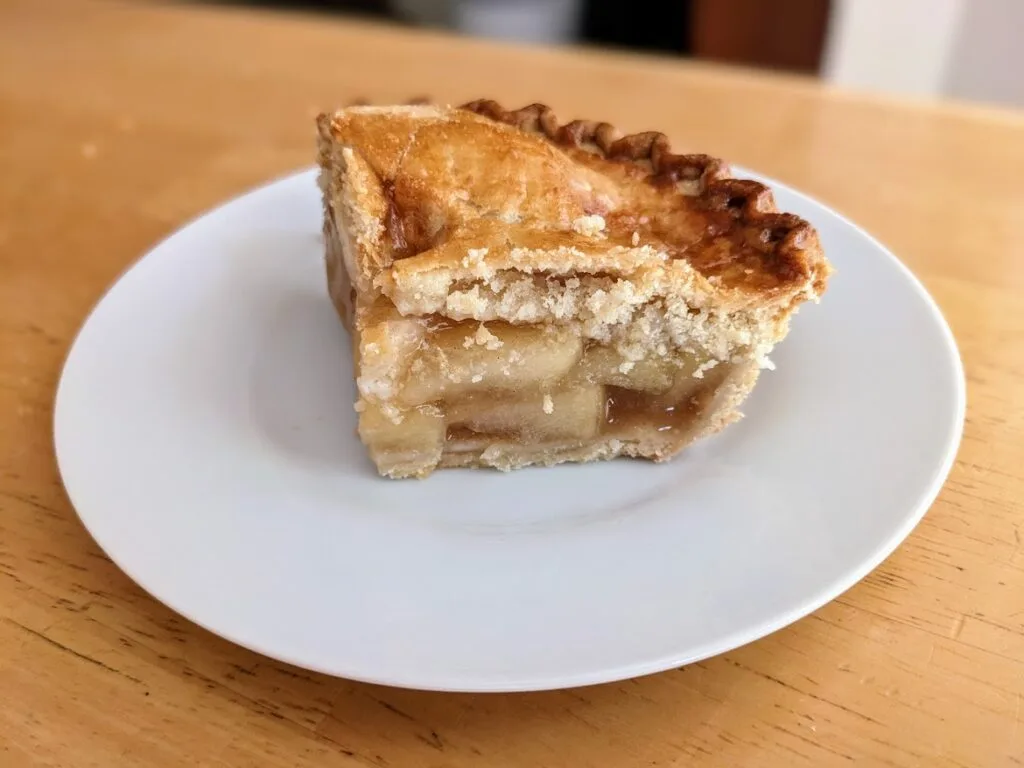 Publix Apple Pie Review • Snarkle-Sauce on Wry