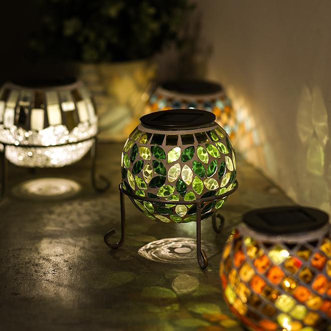 ガーデンライト ソーラー カレード 屋外 電池式 ソーラーライト 防水