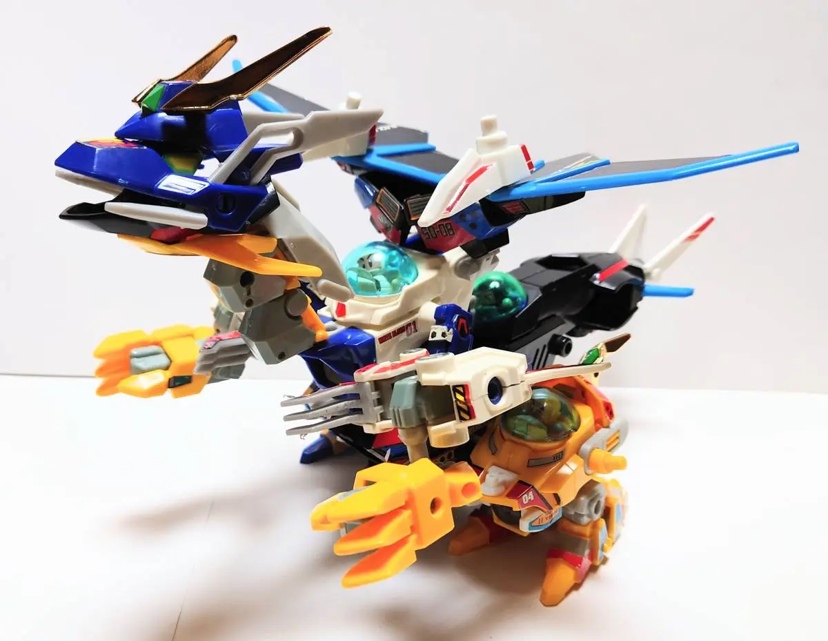 セイントドラゴン | Bビーダマン爆外伝 | RoboInfo