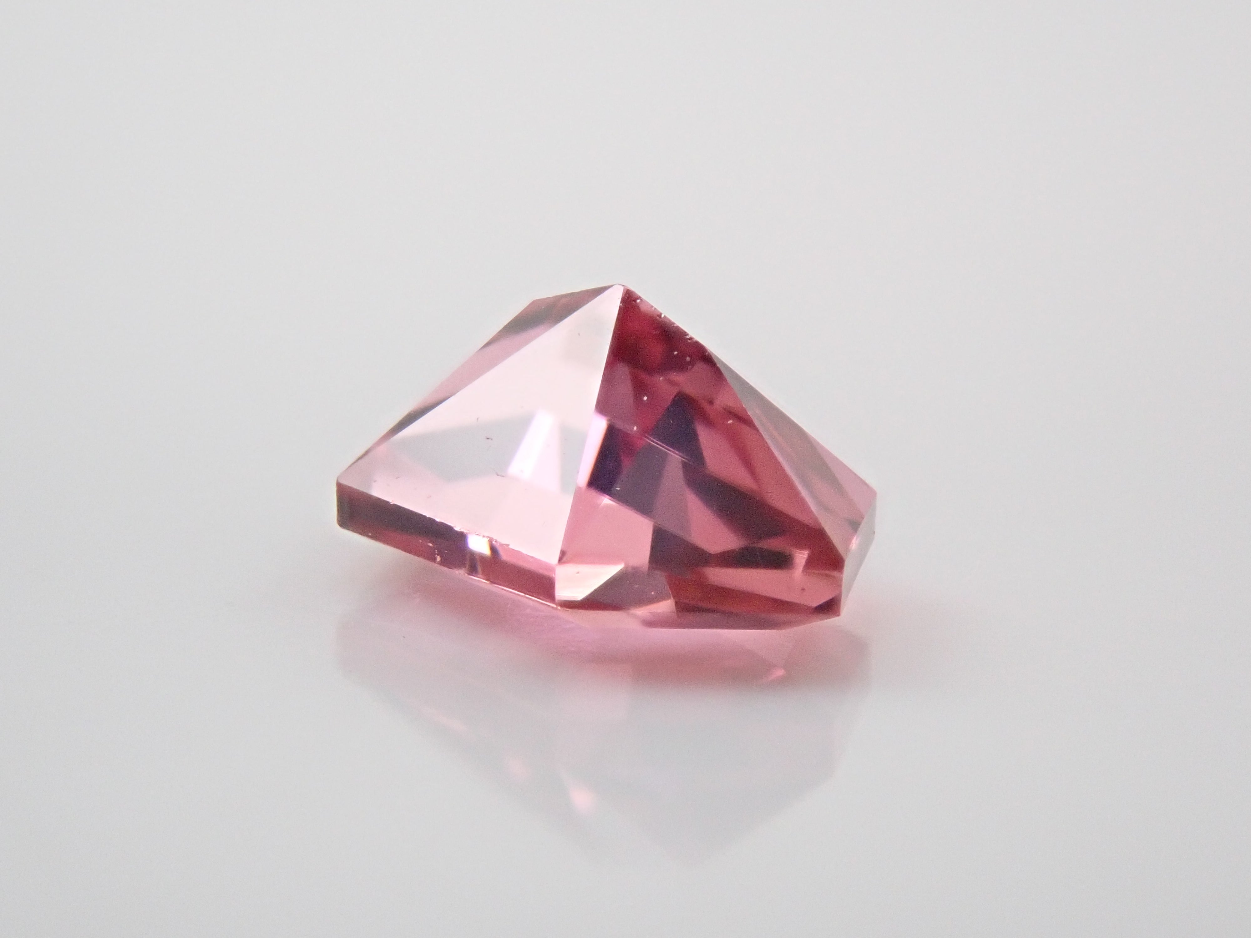 ピンクトルマリン 0.341ctルース