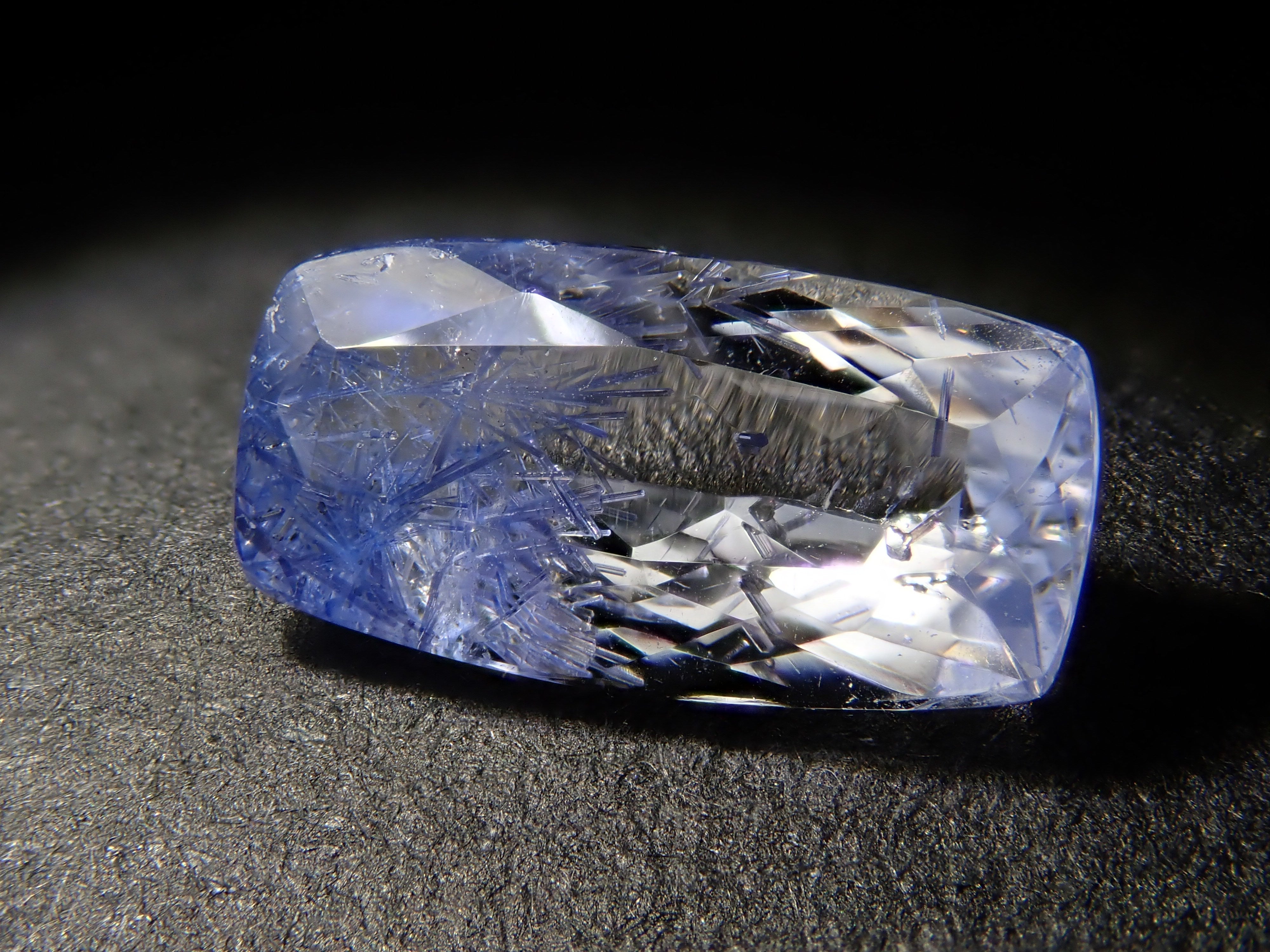 デュモルチェライト - 通販｜宝石鑑定士が運営【カラッツSTORE】