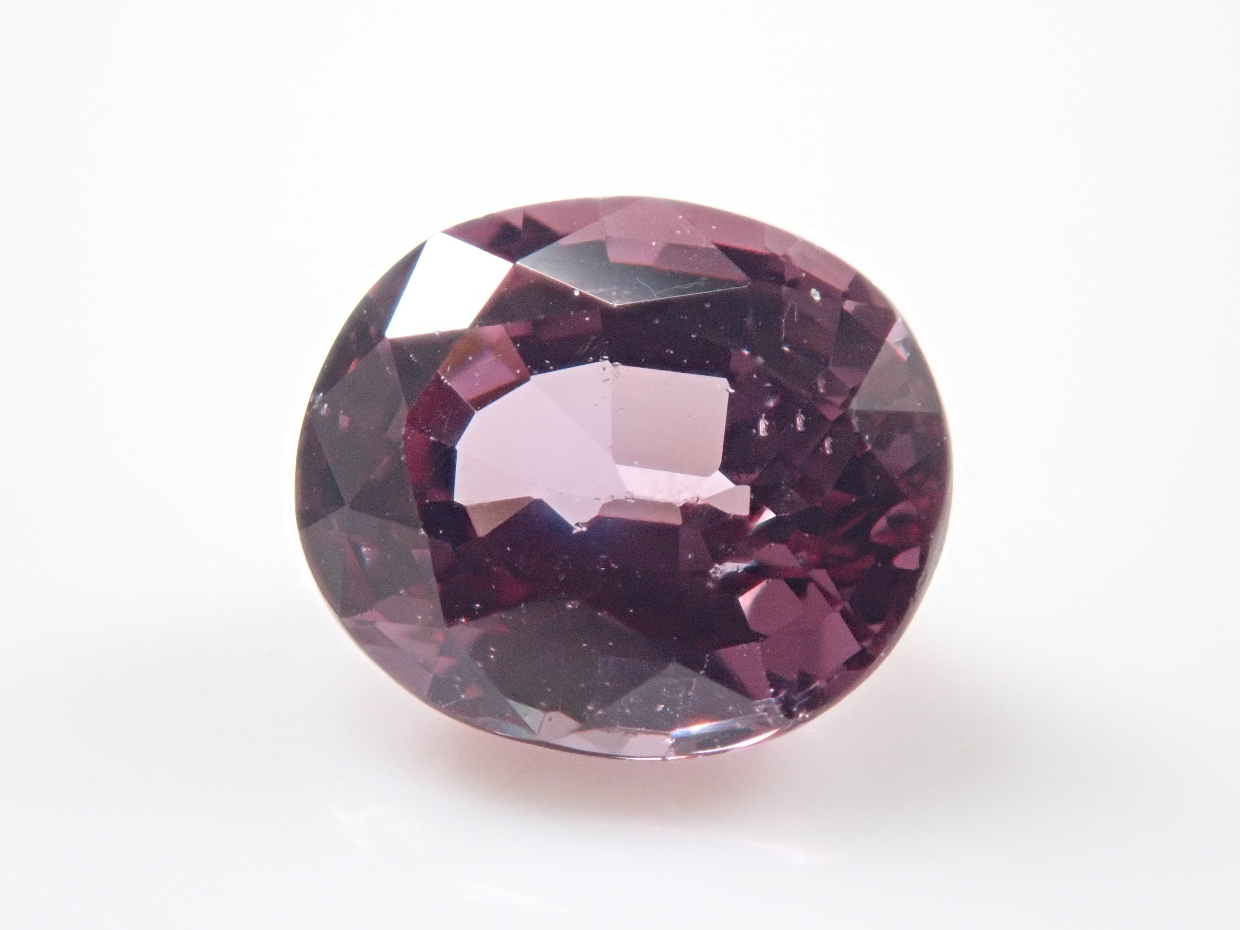 マダガスカル産カラーチェンジガーネット 0.855ctルース 日独