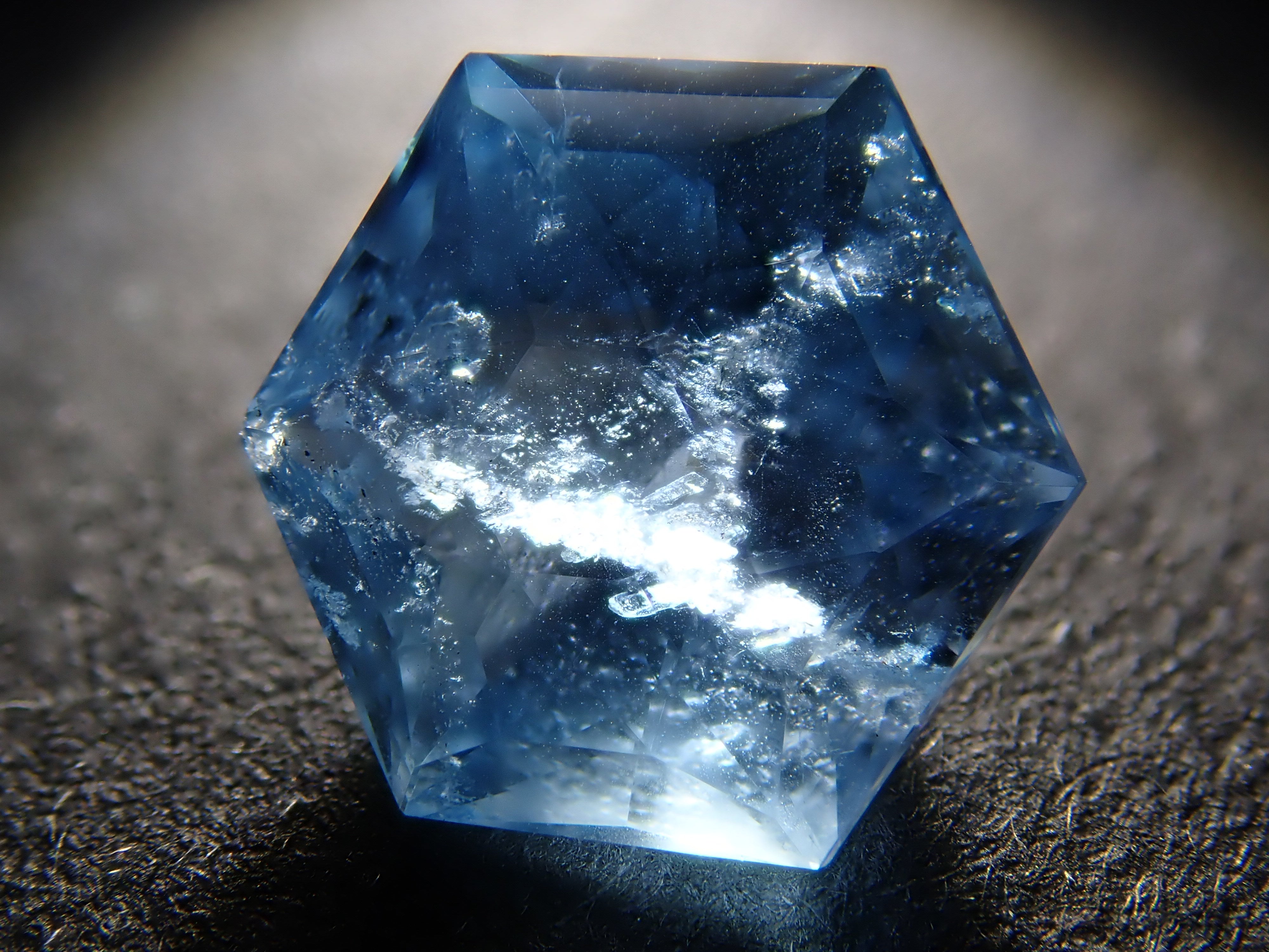 サンタマリアアクアマリン 1.265ctルース