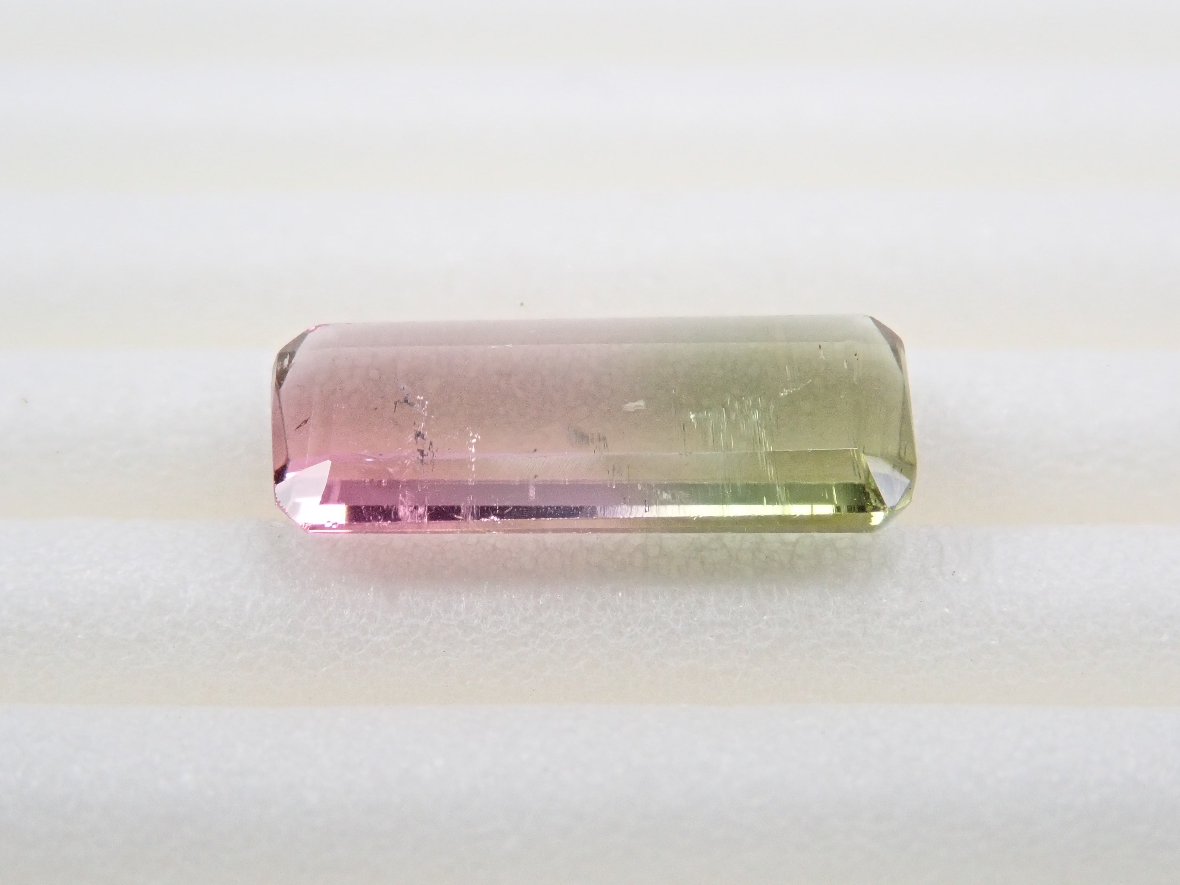 ブラジル産バイカラートルマリン 1.140ctルース