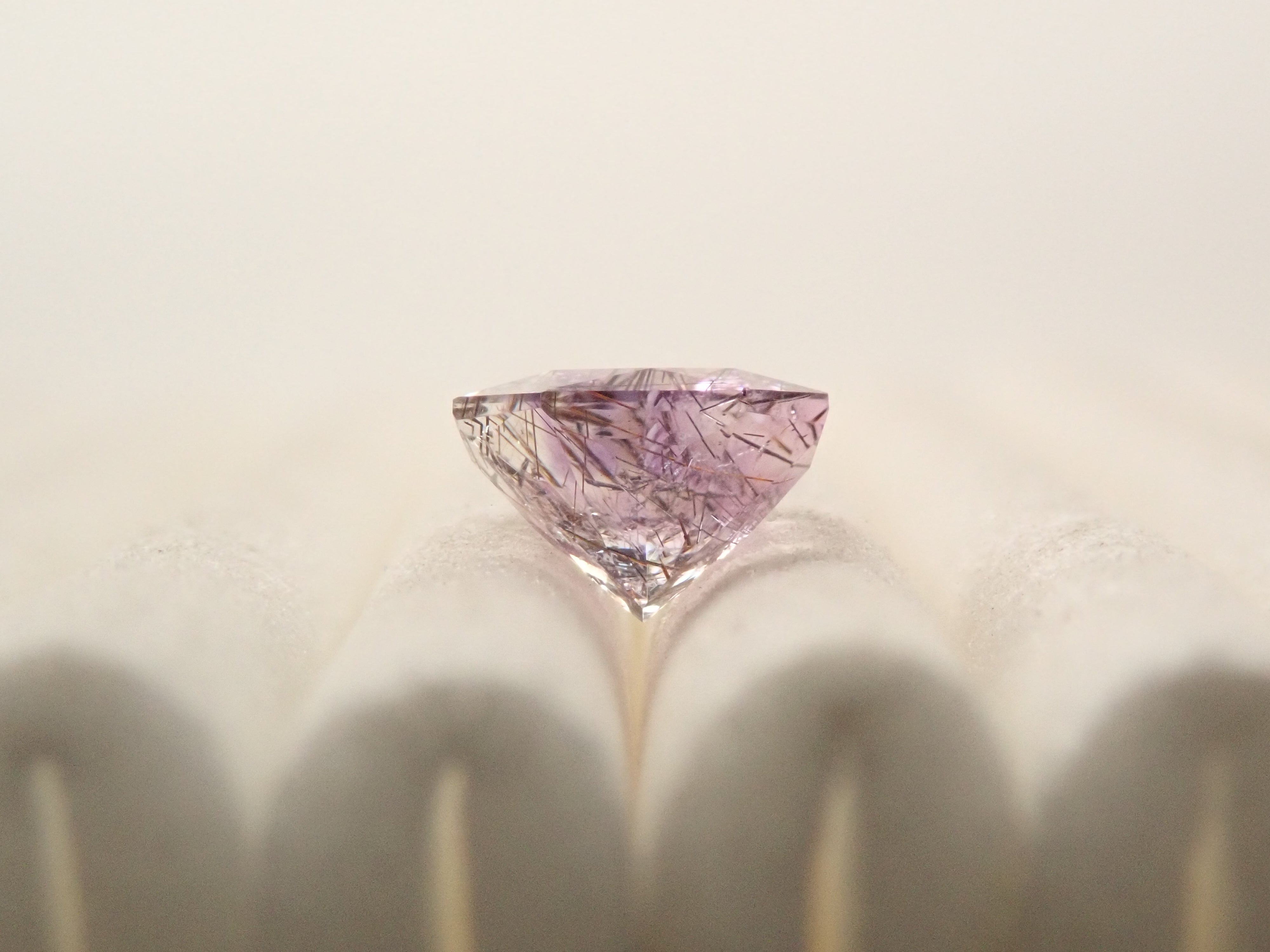 ブラジル産エレスチャルアメジスト 0.724ctルース