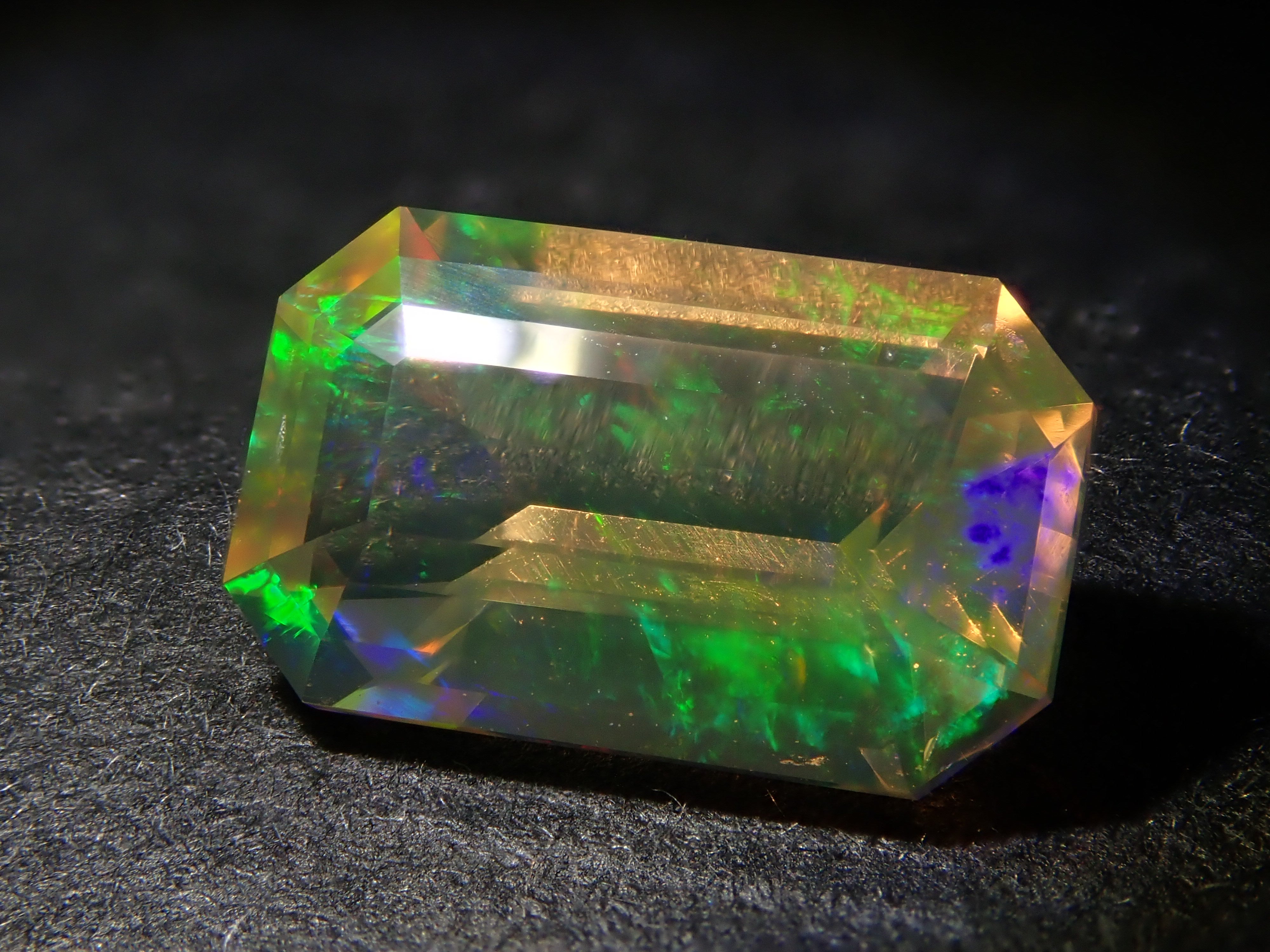 メキシコ産ファイアオパール 1.222ctルース