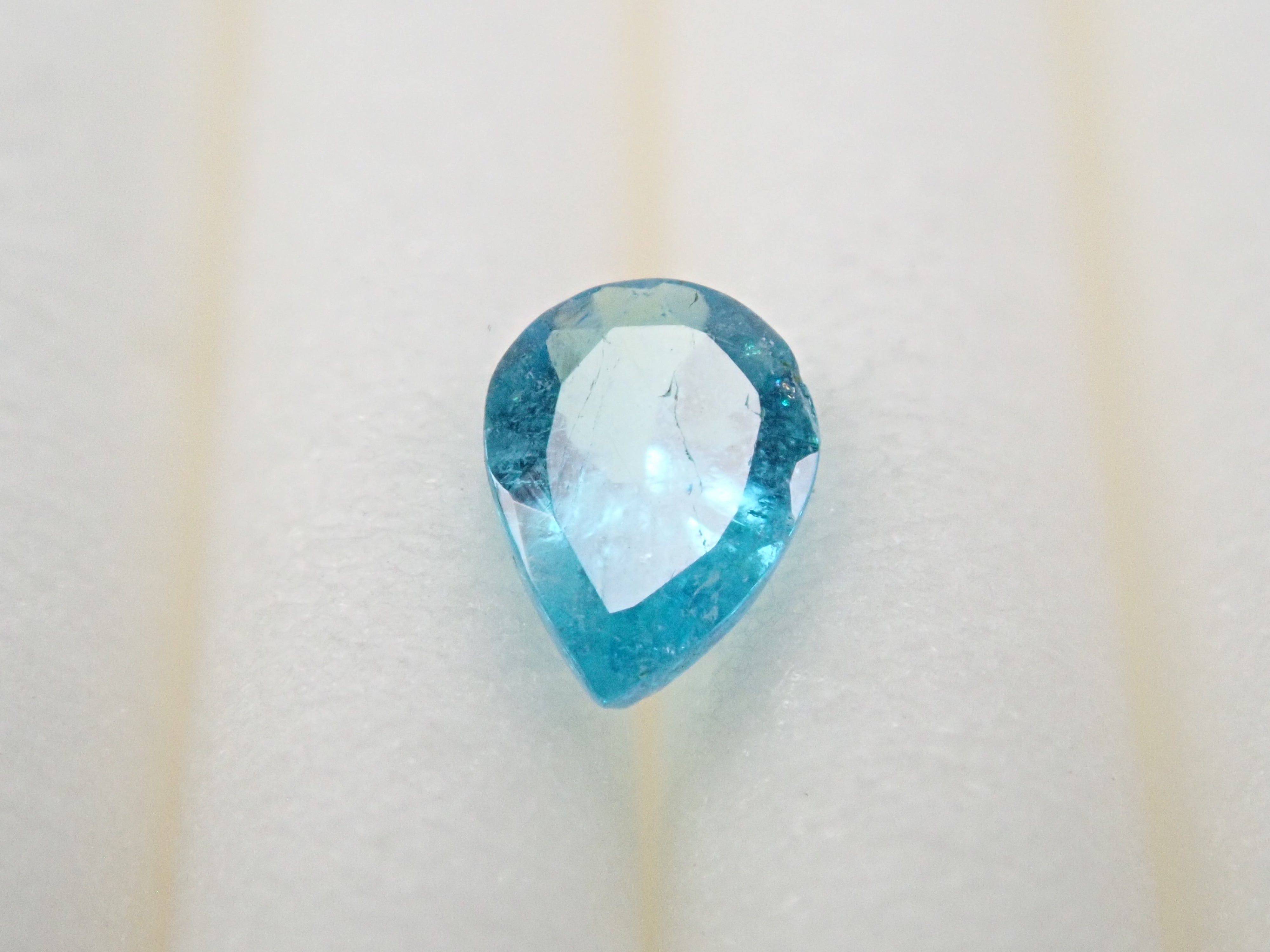 ブラジル産パライバトルマリン 0.120ct《エイトリータ》ルース（CuO