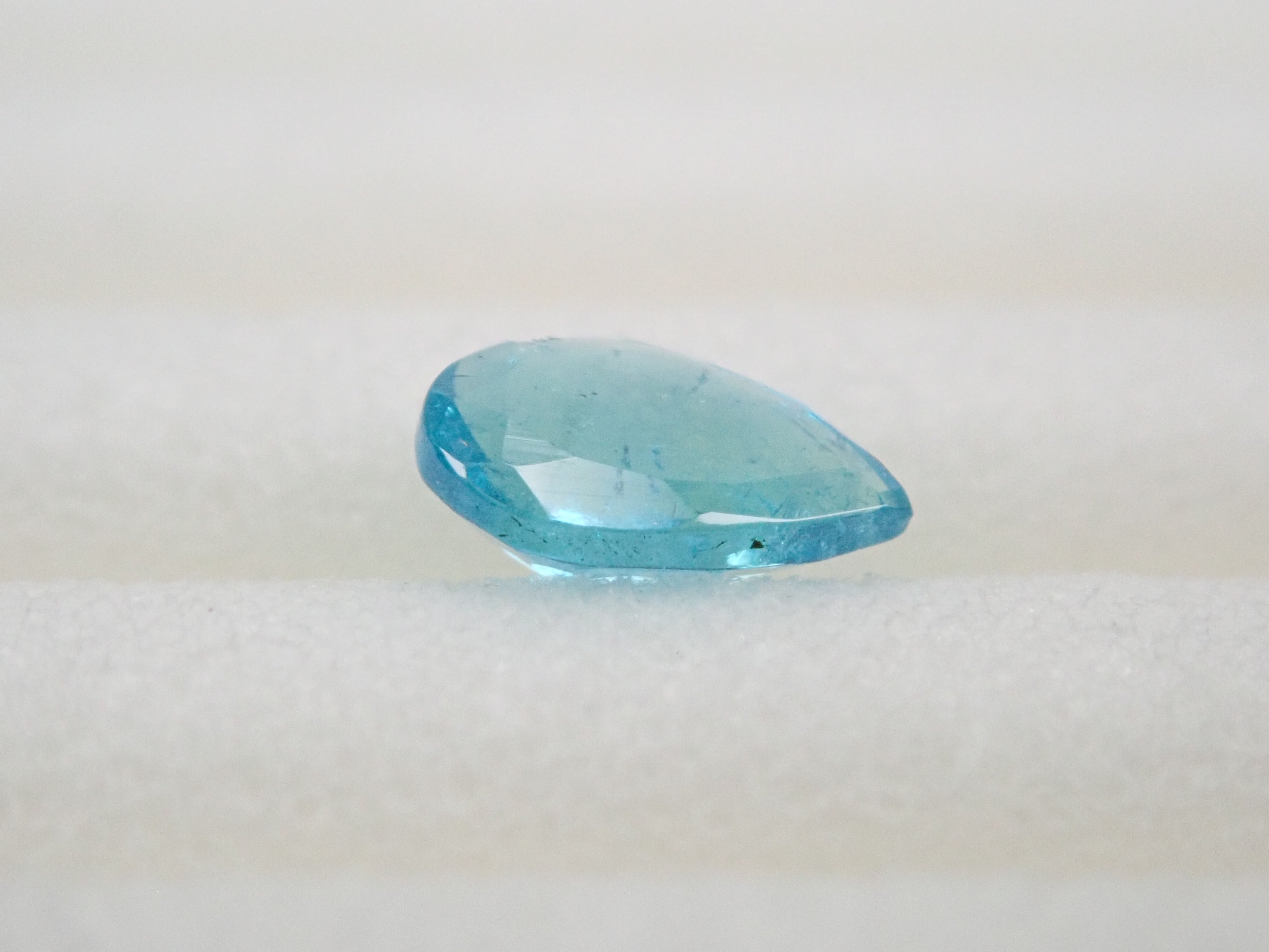 ブラジル産パライバトルマリン 0.120ct《エイトリータ》ルース（CuO