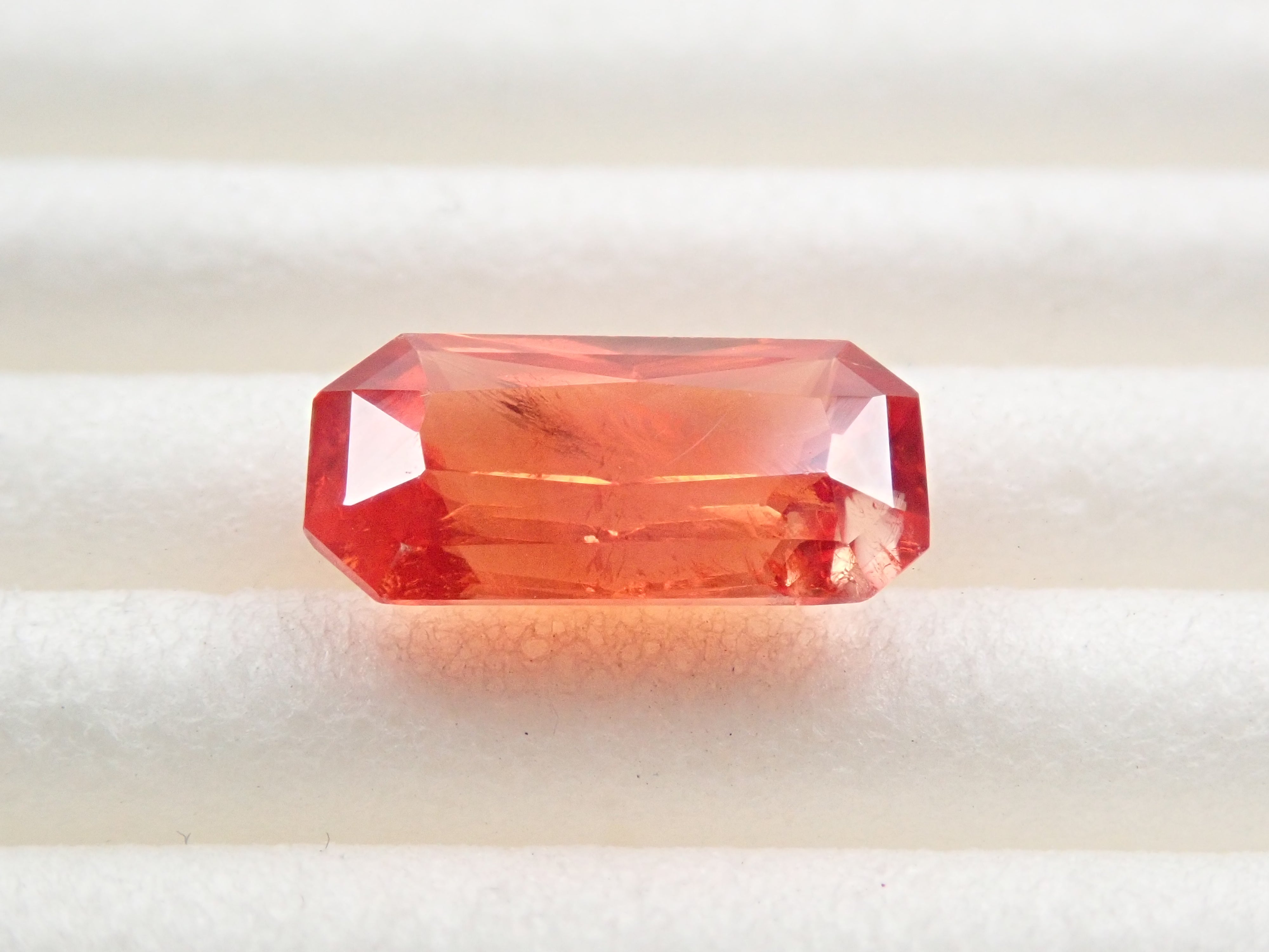 南アフリカ産ロードクロサイト 1.333ctルース 日独鑑