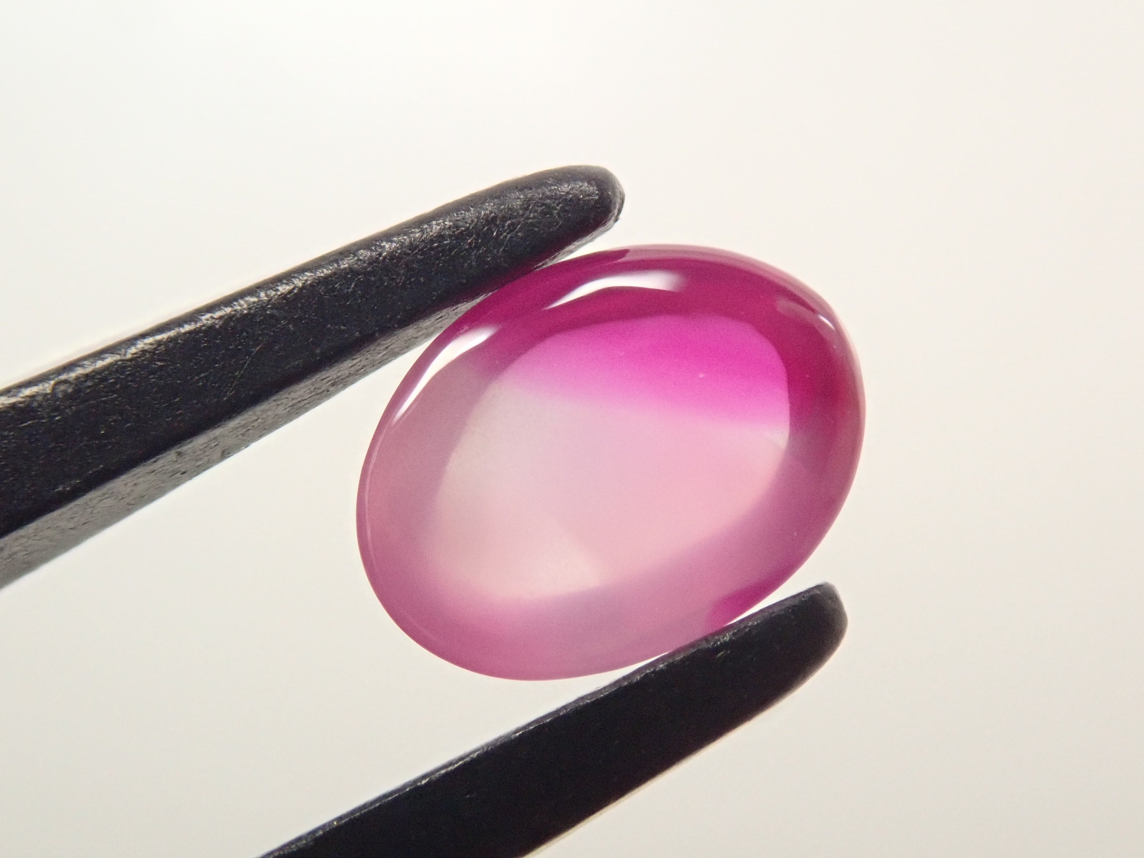 ミャンマー産バイカラースターサファイア 0.640ctルース