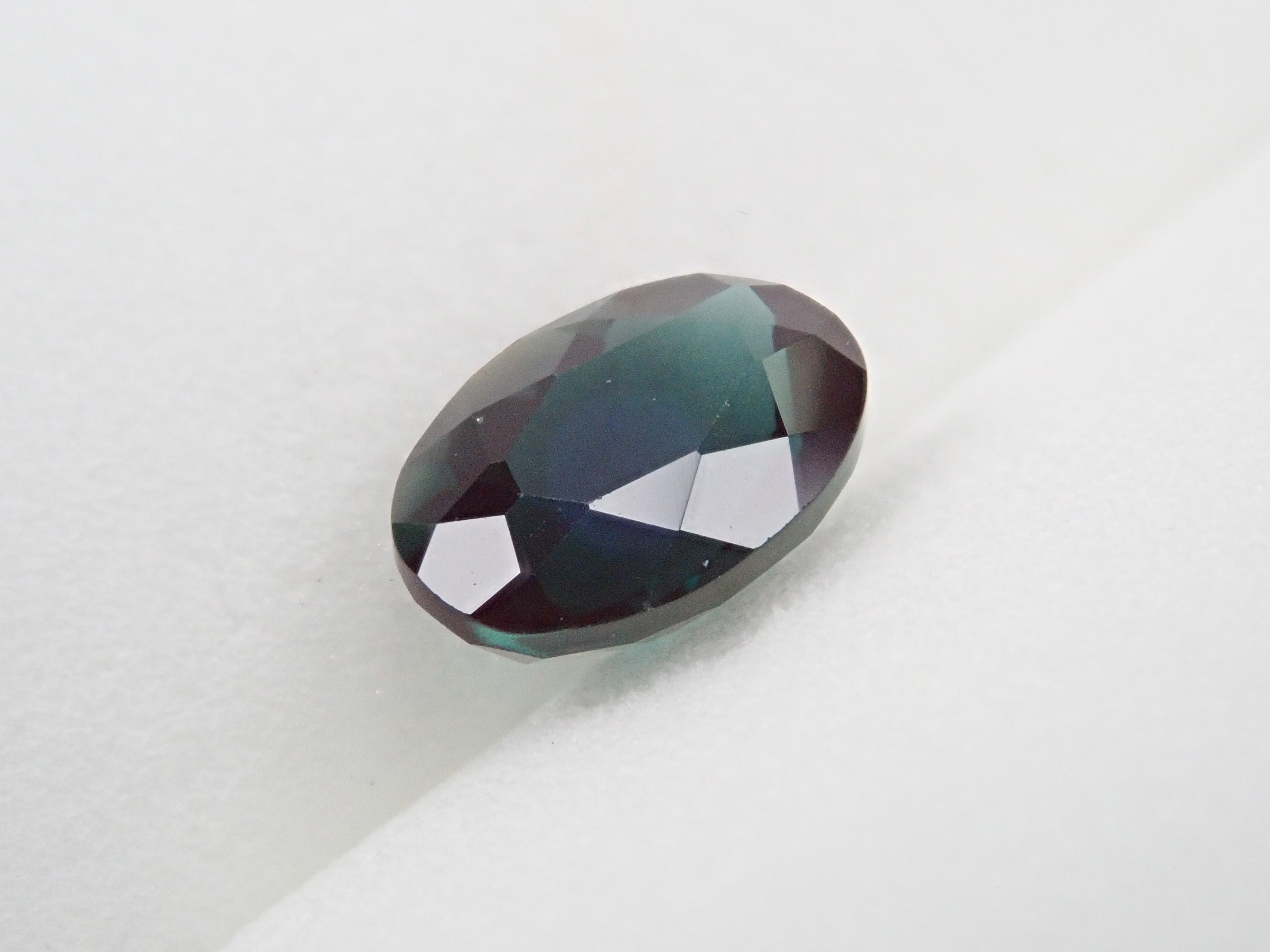 モンゴル産カラーチェンジアンデシン 0.794ctルース