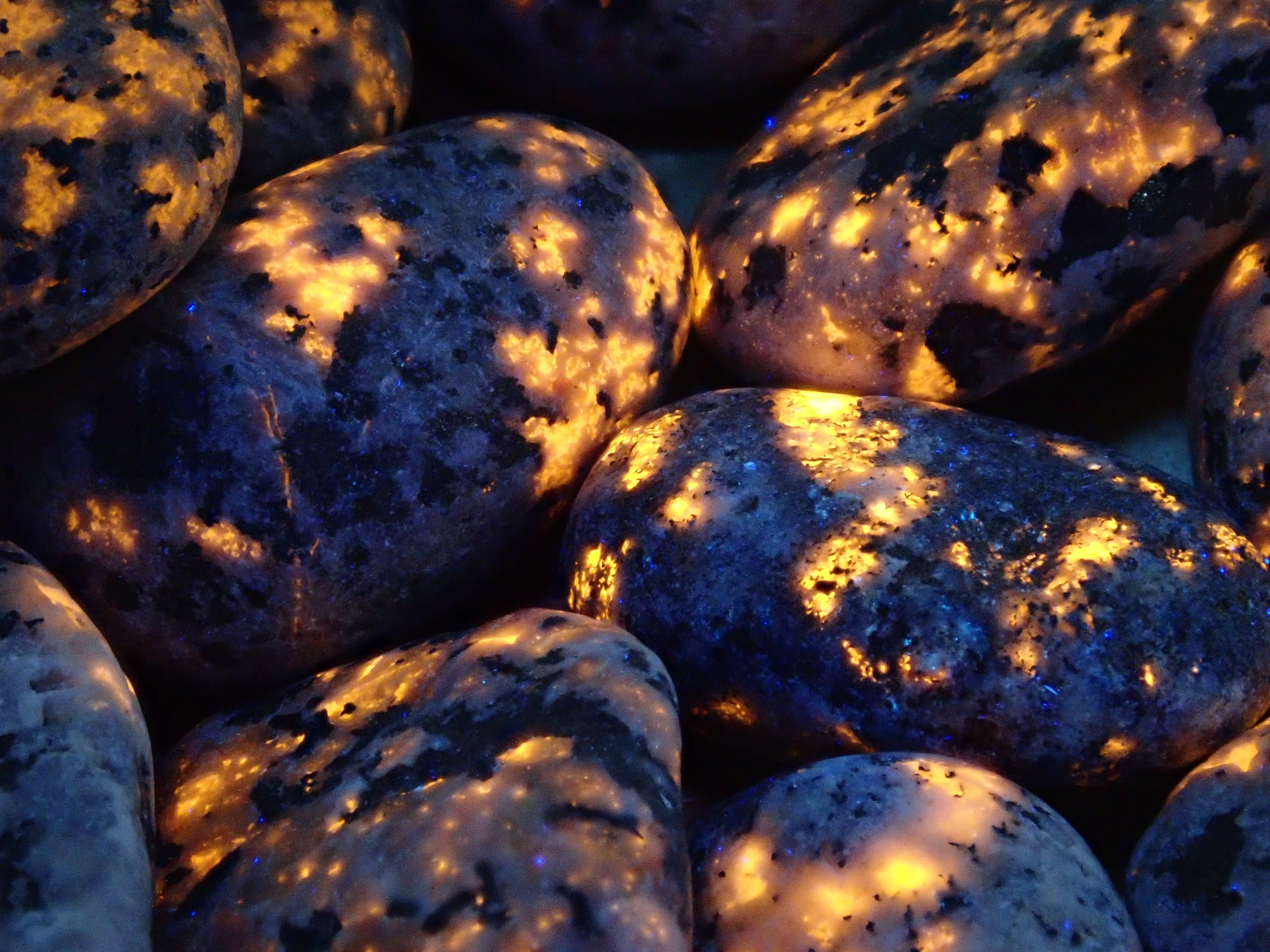 ユーパーライト 1石 約10ct（アメリカ・ミシガン州）