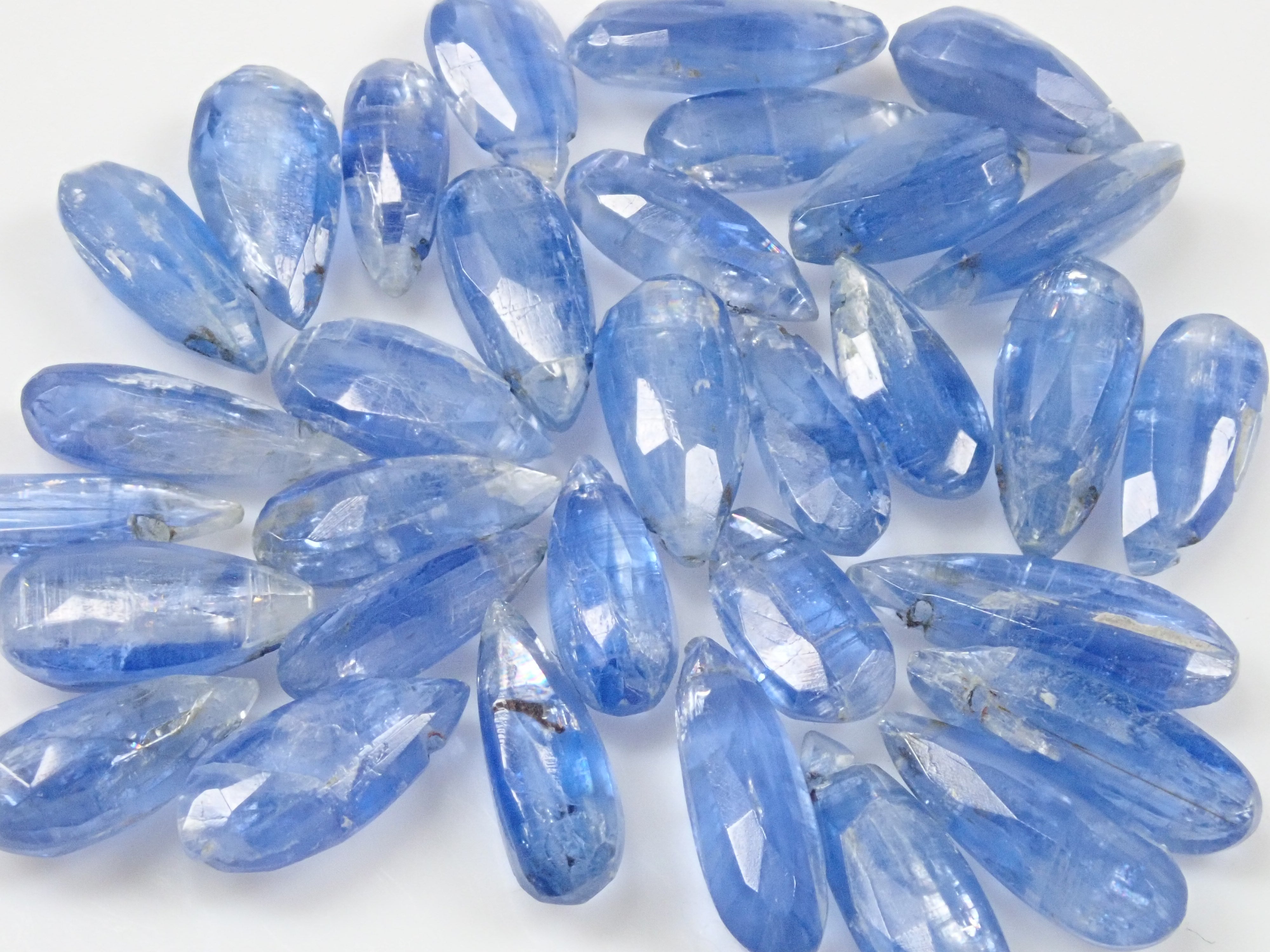 カイヤナイト 原石・ルース2石セット《複数購入割引有》