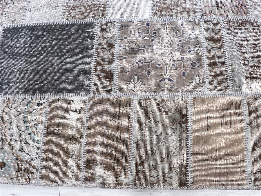 キリムスタイル / リサイクルパッチワークラグ トルコ製・オーバーダイ