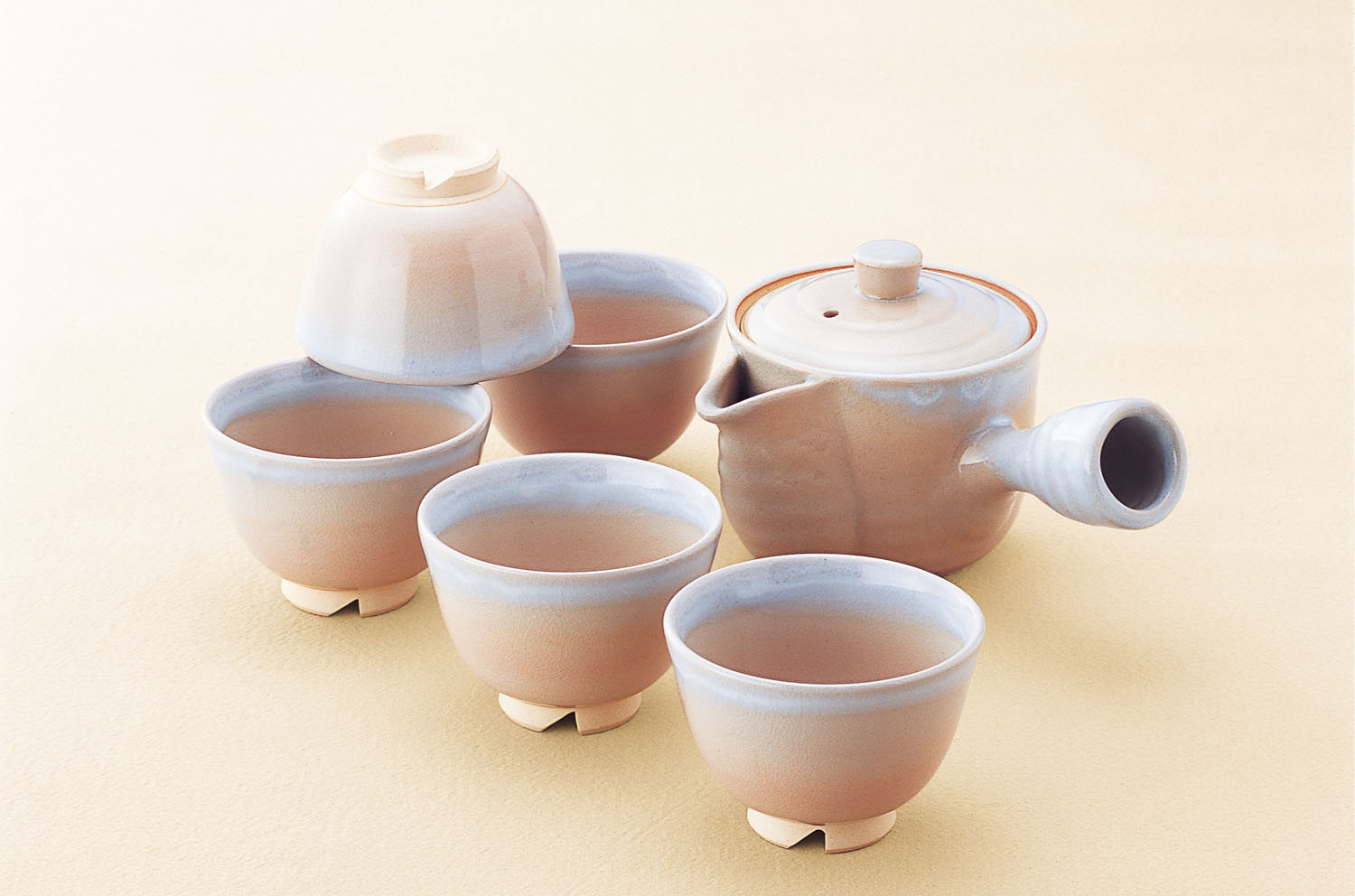 萩焼とは。「萩の七化け」で愛される茶碗の特徴と歴史 | 中川政七商店