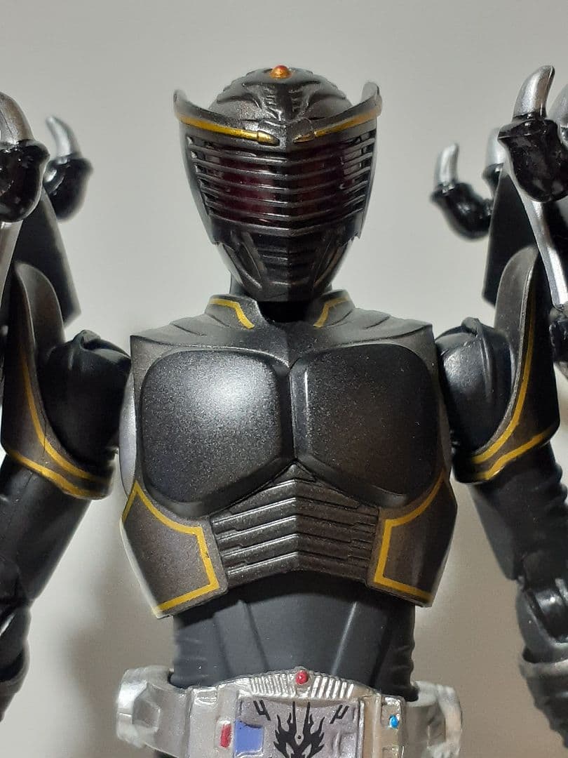現状品]改造品S.H.Figuarts仮面ライダーリュウガ figmaオニキス - メルカリ