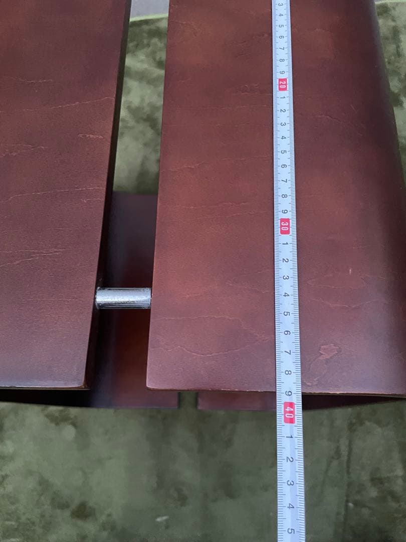 イエリアーダ「フィヨルド」 サイドテーブル リビングローコーヒー台花