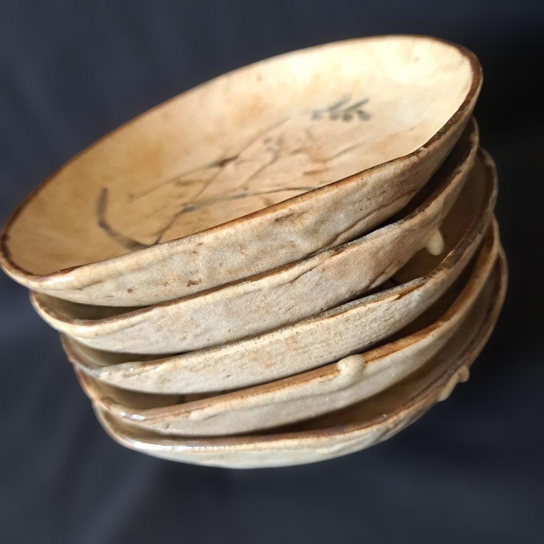 渋さ 枯れ味 志野焼の魅力！」 志野皿(幅14cm)5客セット 箱付き 骨董ア