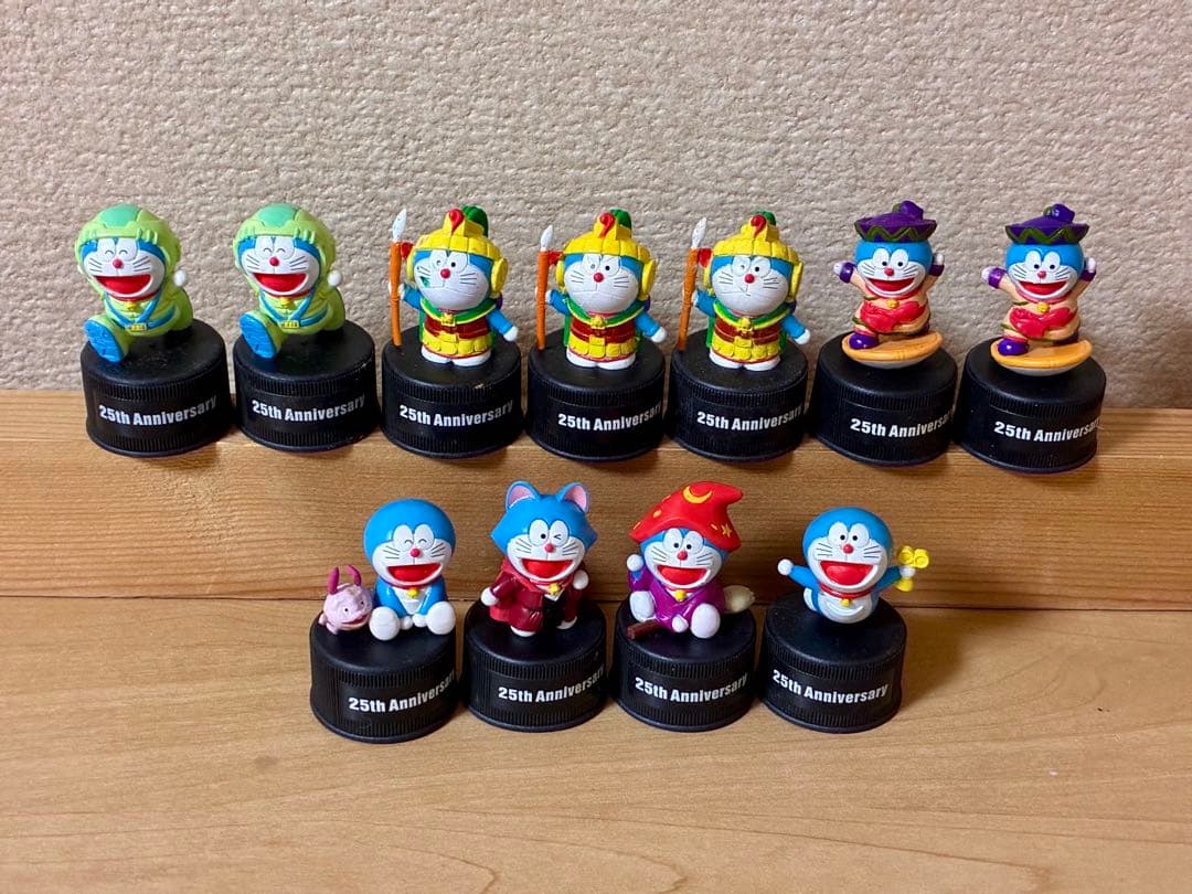ドラえもん フィギュア映画 コレクション ペットボトルキャップ