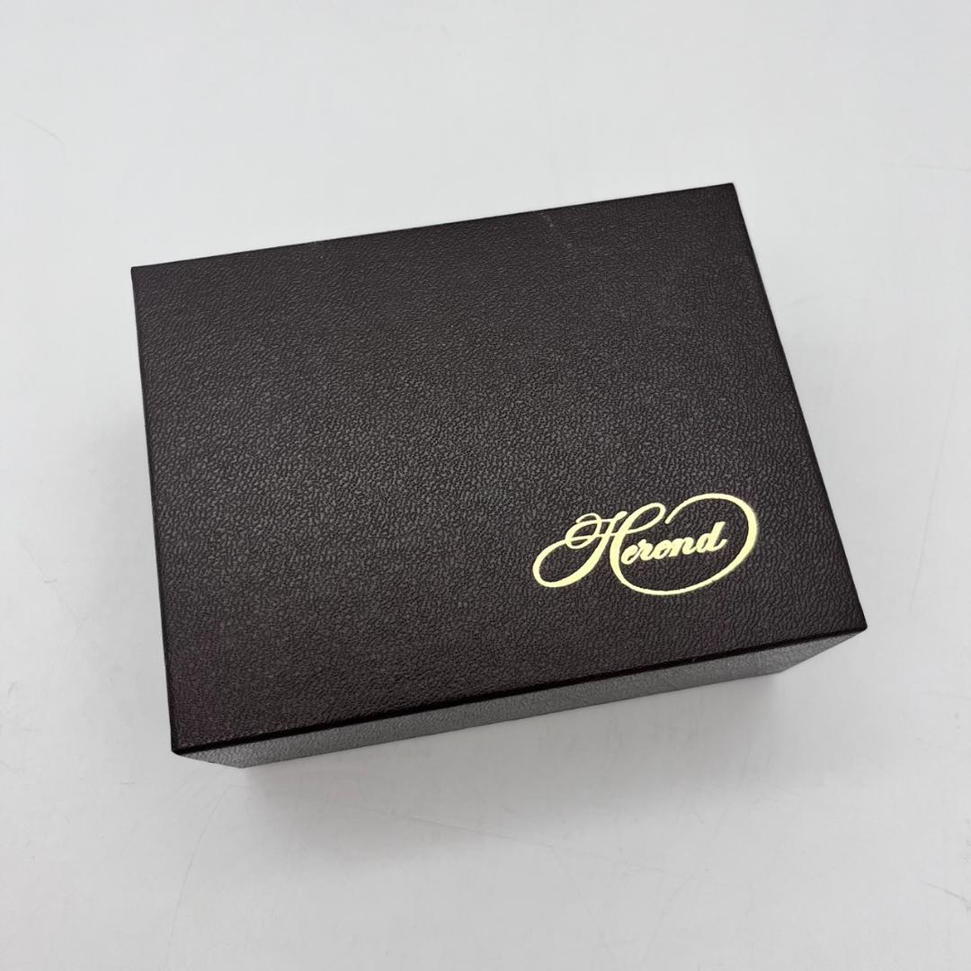 ◇15216 未使用 Herend ヘレンド 虎 フィギュリン 2022 置物 - メルカリ