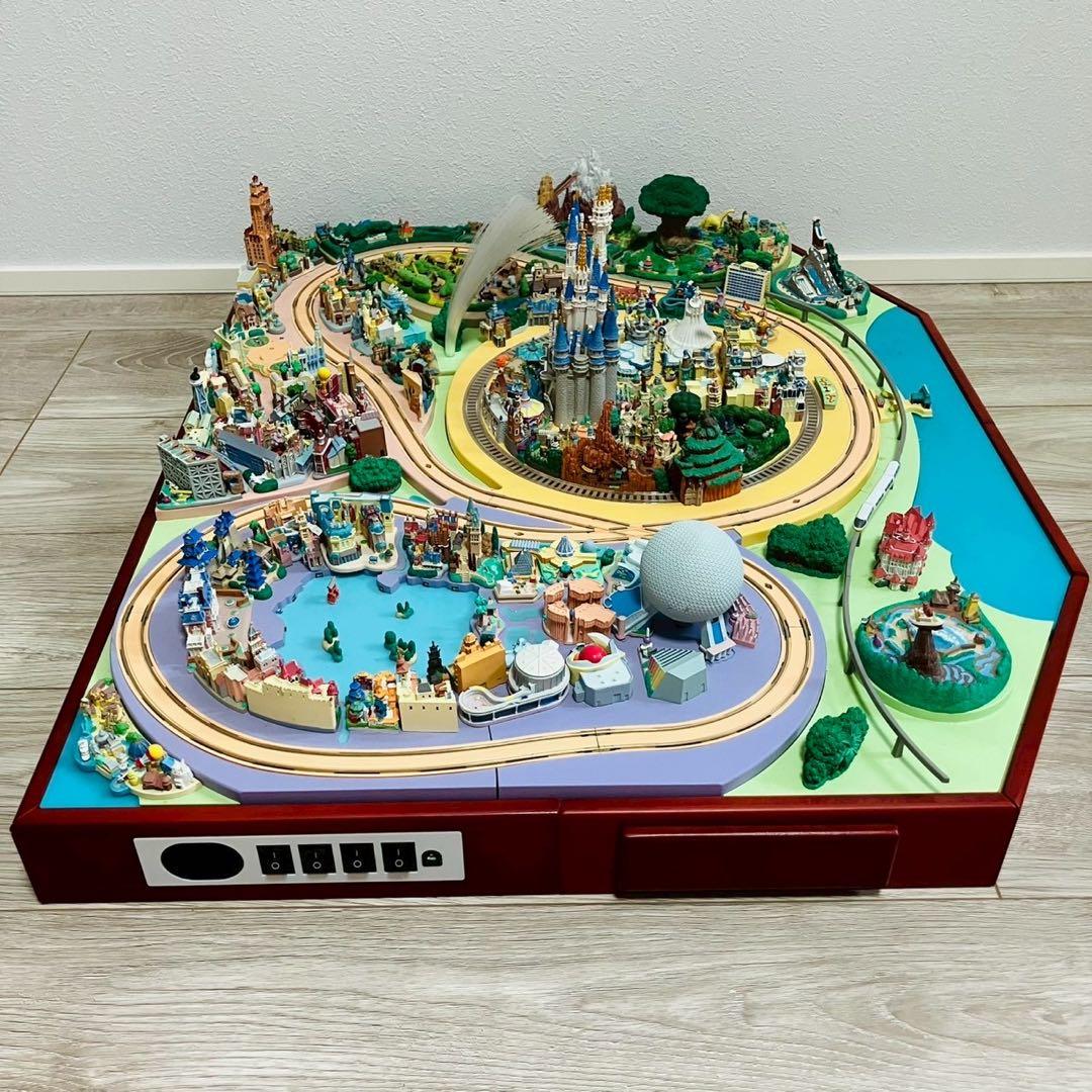 デアゴスティーニ ディズニーパレード ワールドリゾート フロリダ