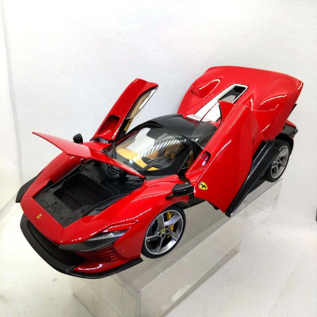 ブラーゴ1/18 フェラーリ デイトナ SP3 クローズドルーフ - メルカリ