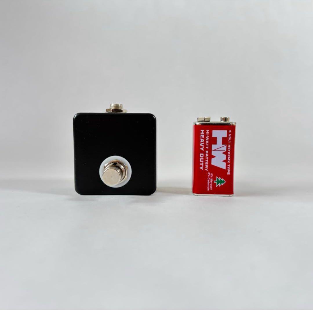 超小型】ミニフットスイッチ（オルタネイト）ラッチスイッチ - メルカリ