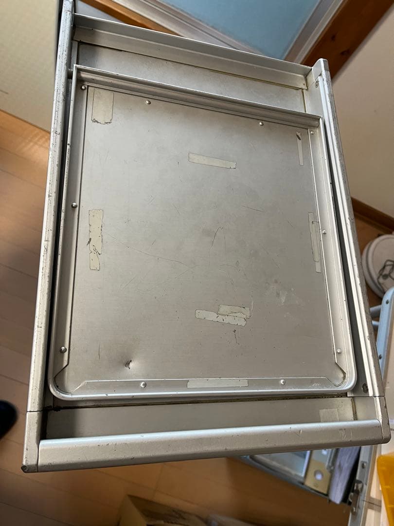 KLM 機内 ミールカート 中古 42x30x104cm - メルカリ