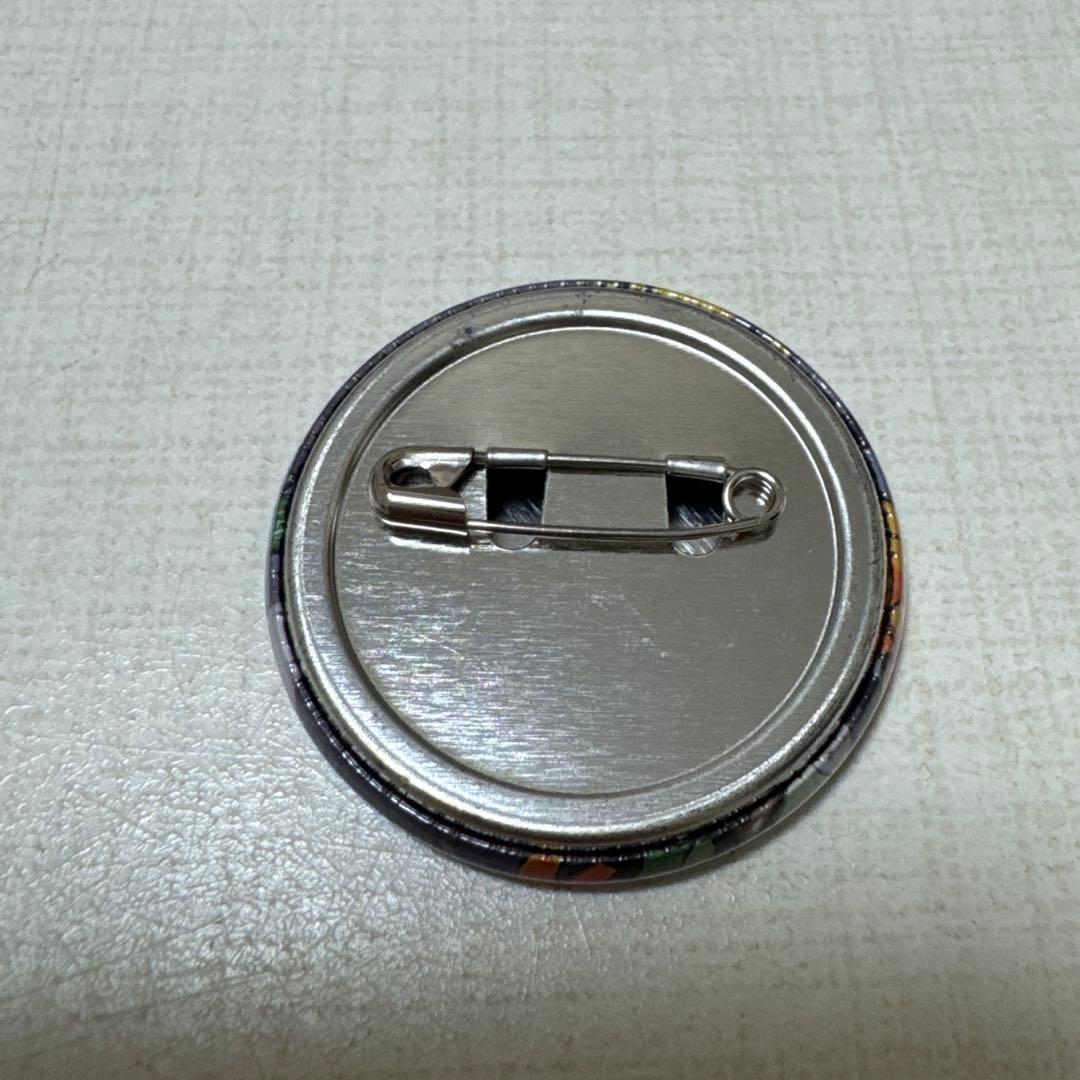 ワンピースタワートンガリ缶バッジ ブルック2種&20周年缶バッジ他