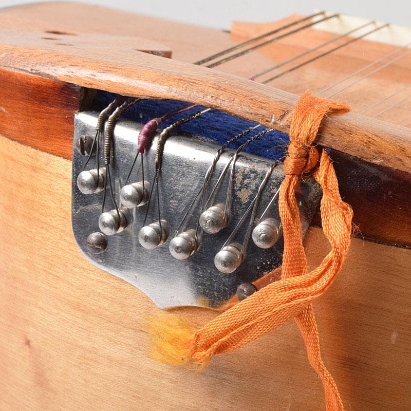 国島マンドリン NO.104 ハードケース・鼈甲ピック付 M R9251H - メルカリ