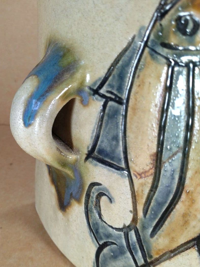 れれれ様専用【本物保証】金城次郎 クヮンカミヤー紋抱瓶 共箱 栞 w28