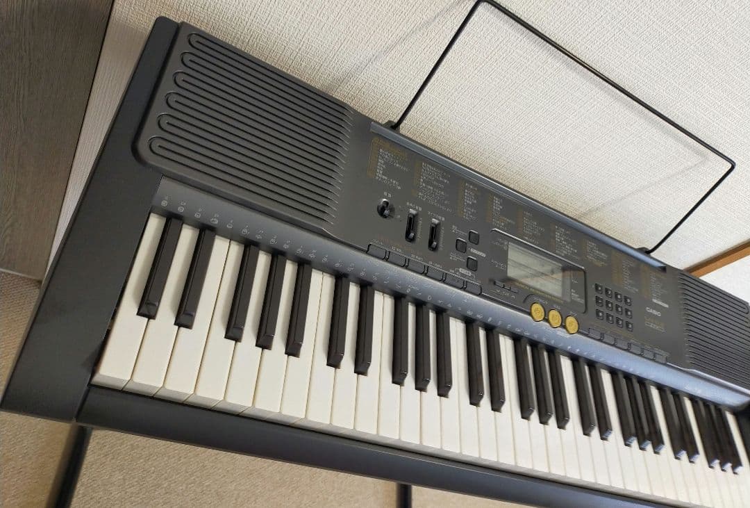 CASIO キーボード LK-113 光ナビゲーション - メルカリ