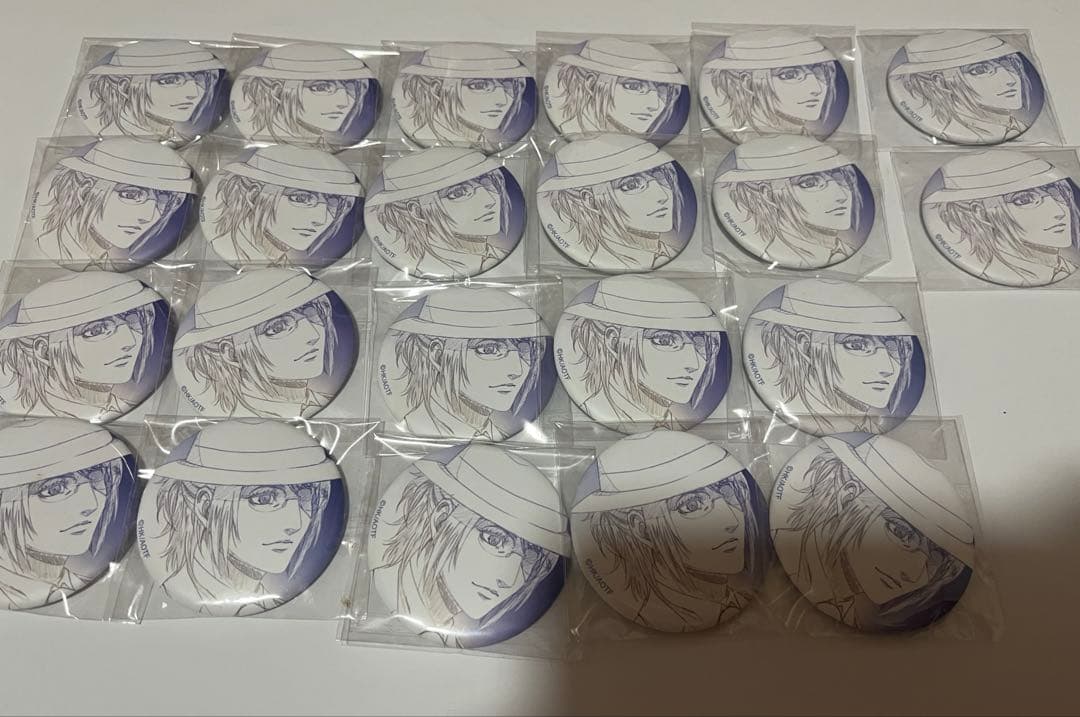 進撃の巨人 原画缶バッジ ハンジ TVアニメ『進撃の巨人』 描き下ろし缶バッジ(ハンジ)