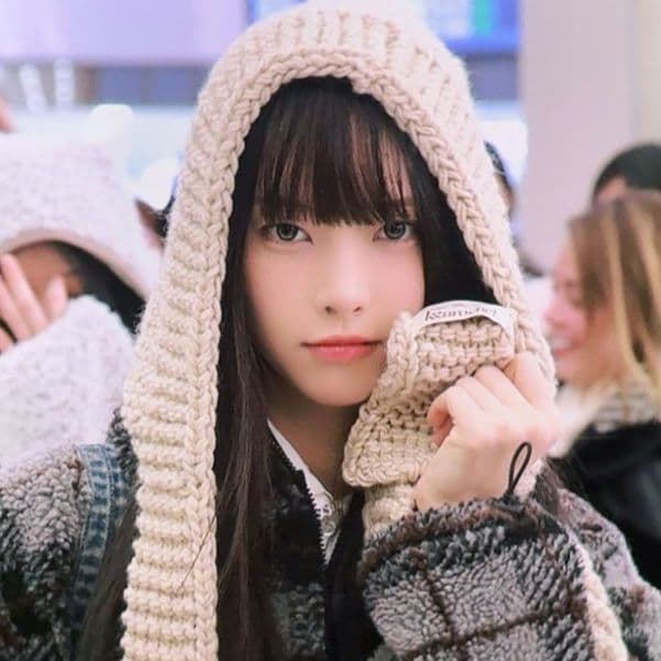 ルセラフィム クロシェ Hooded Scarf スカーフ マフラー - メルカリ