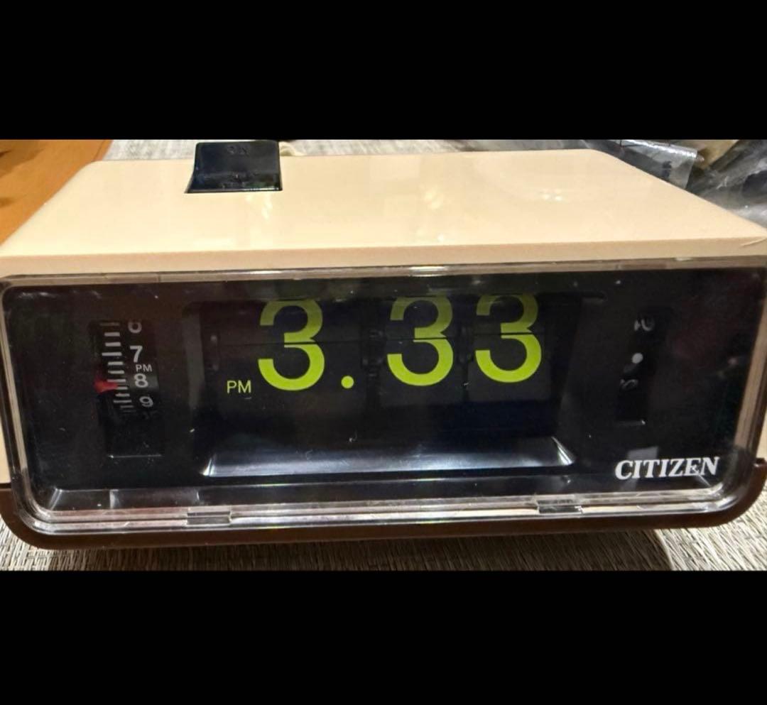シチズン昭和レトロなパタパタ時計 - メルカリ