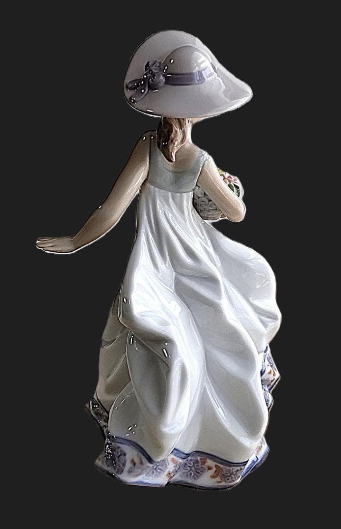 リヤドロ 春の花かご LLADRO 5790 人形フィギュリン 美品 箱あり