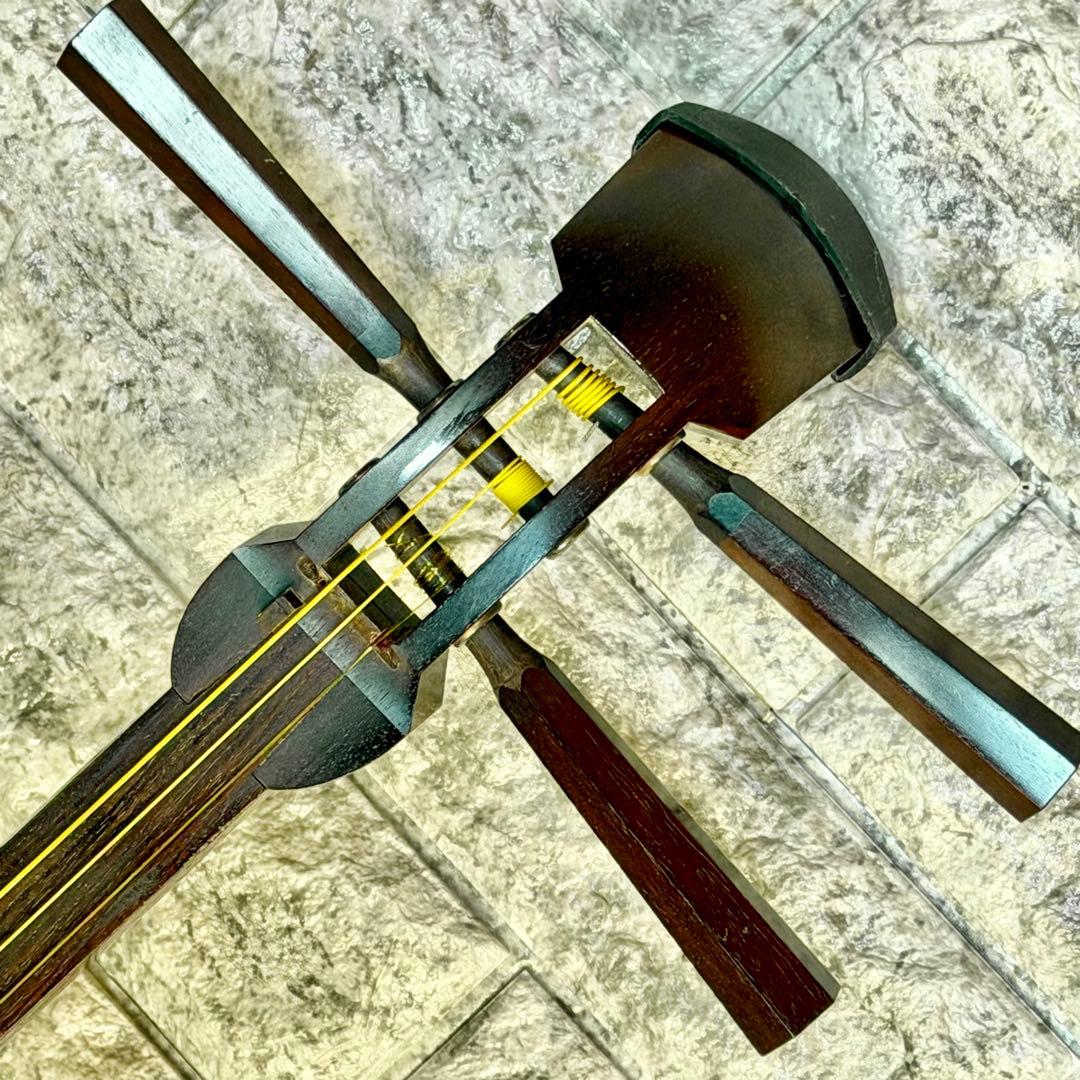 中棹三本継三味線 紅木or紫檀・綾杉胴・金ホゾ・東さわり付き - メルカリ