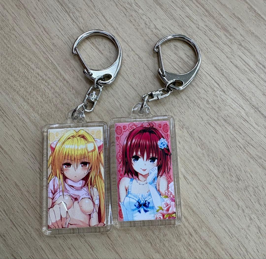 ToLOVEる アクリルキーホルダー 金色の闇 ヤミ 芽亜 - メルカリ
