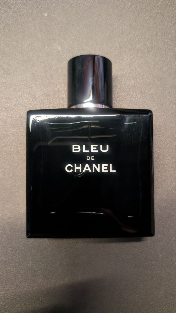香水(男性用) BLEU DE CHANEL Eau de Toilette 50ml ブルー ドゥ シャネル レゼクスクルジフ パルファム - 100 ml | CHANEL