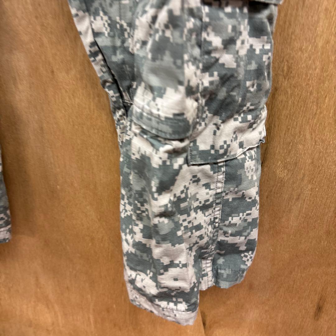 迷彩服・戦闘服 アメリカ軍 上下セット 0127o137 - メルカリ