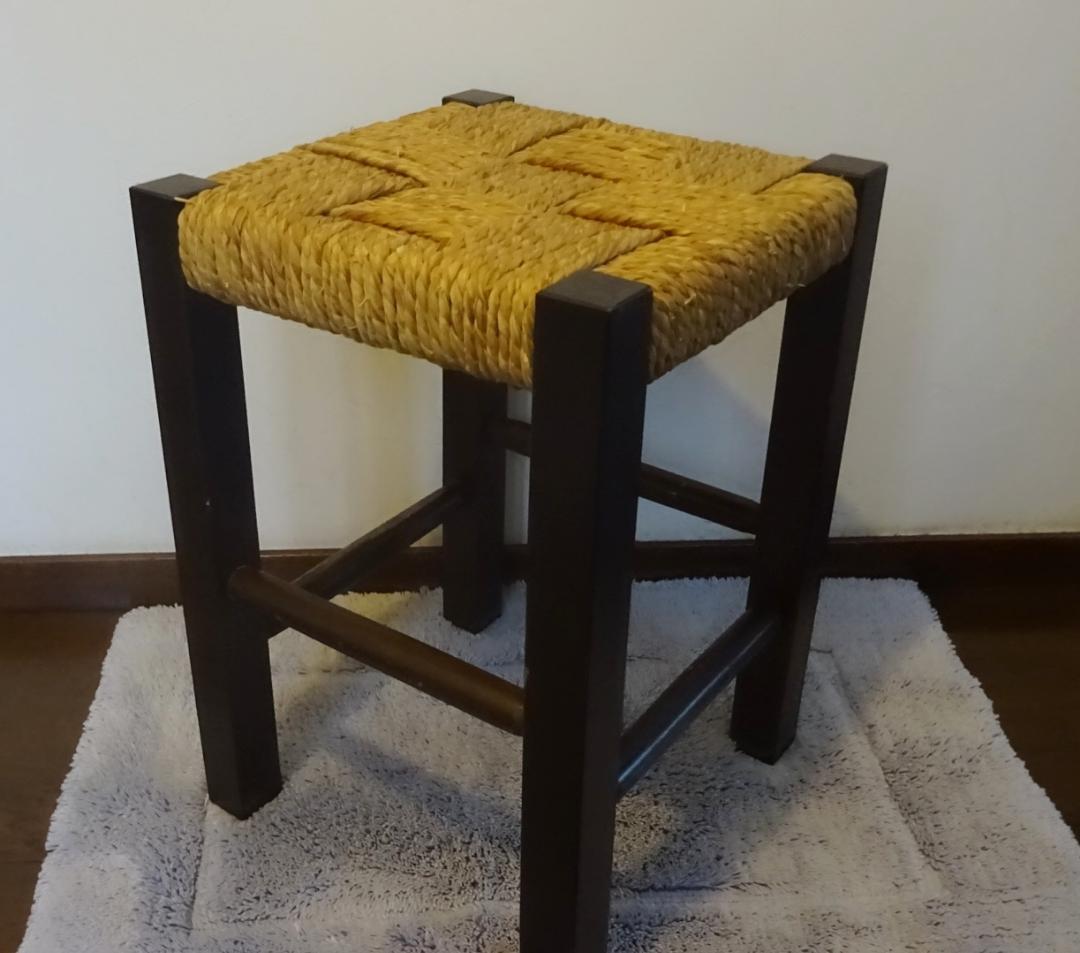 無垢材 天然木 古いスツール 編み縄 ラッシュ 椅子 送料込！ - メルカリ