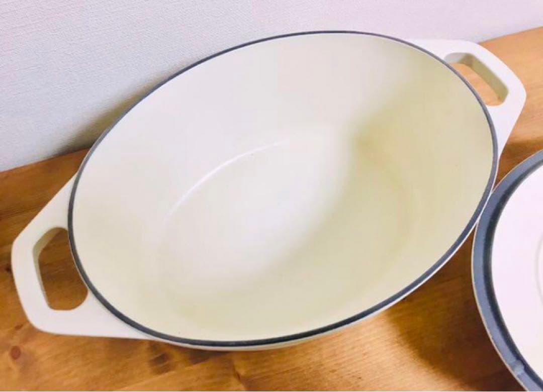 レア色 シャスール オーバル メレンゲ 鍋 27cm - メルカリ