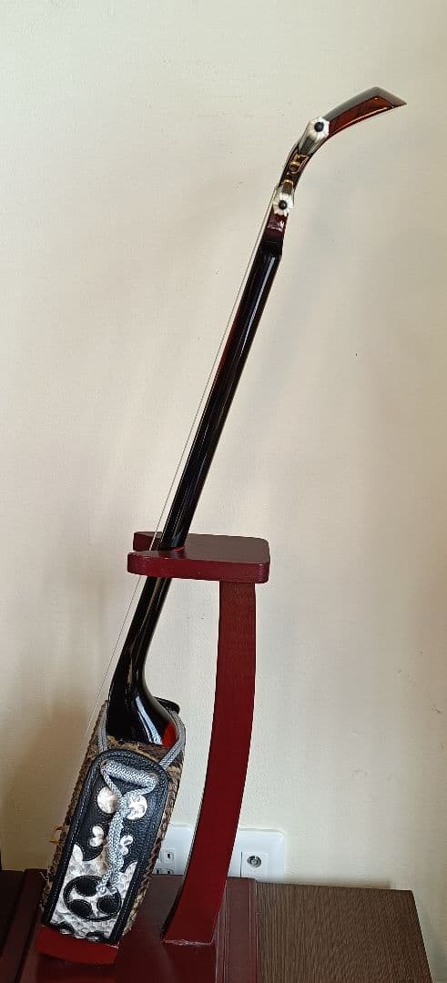 user_53e61e0e様専用 志多伯開鐘写 名工内間直樹作 八重山黒木三線