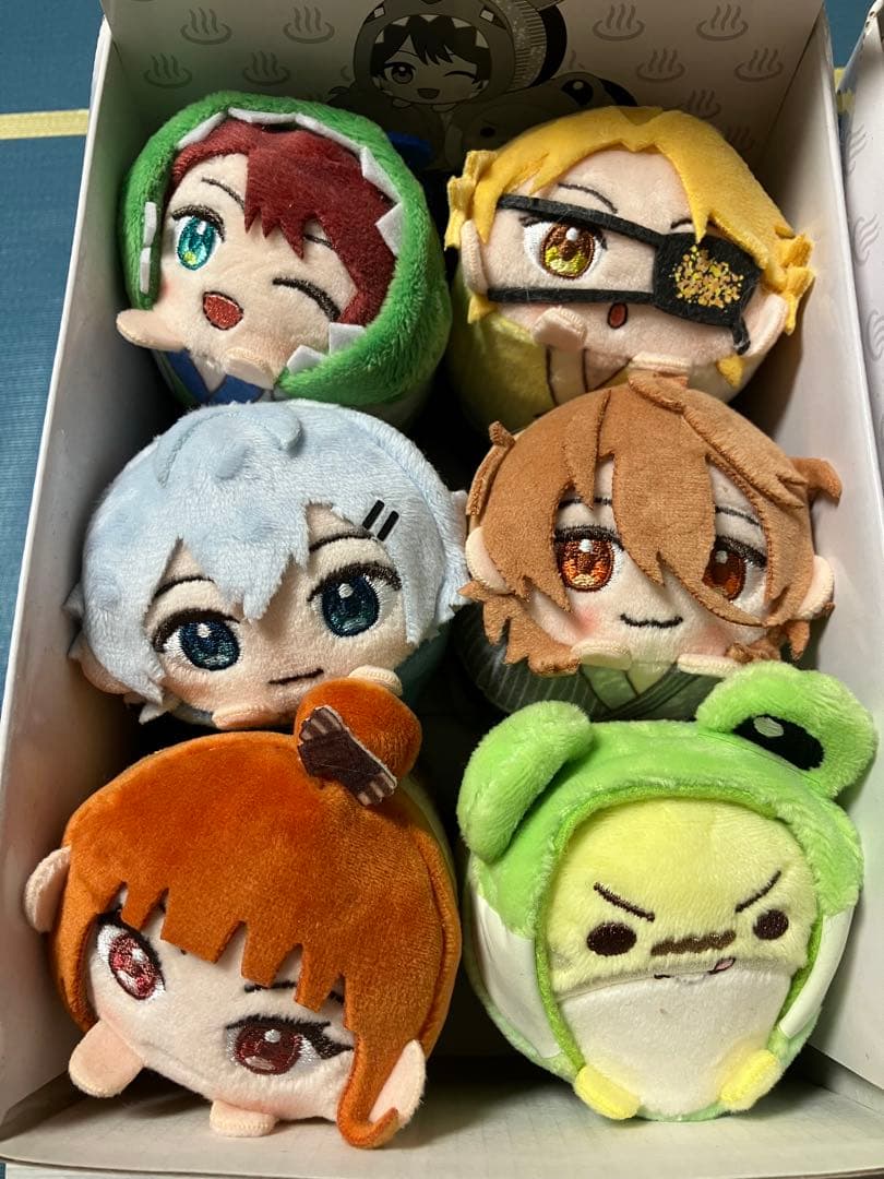 カラフルピーチ もちころりん ぬいぐるみ 極楽湯 - メルカリ