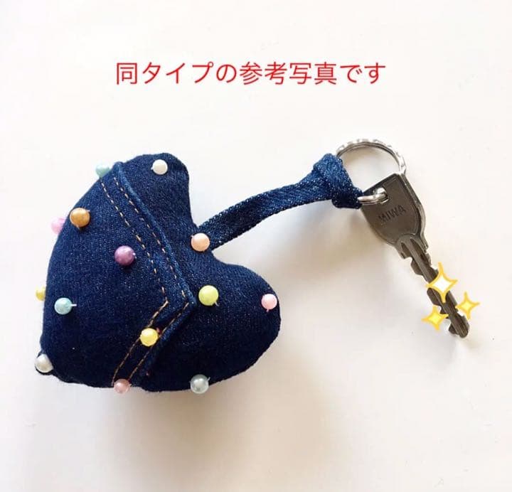 ☆新品☆デニムキーホルダー ハンドメイド バッグチャーム デニム