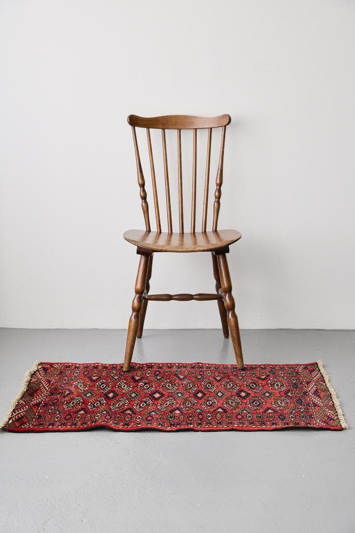 ヴィンテージラグ トライバルラグ ラホール産（121×63cm）赤 緑 黒 橙