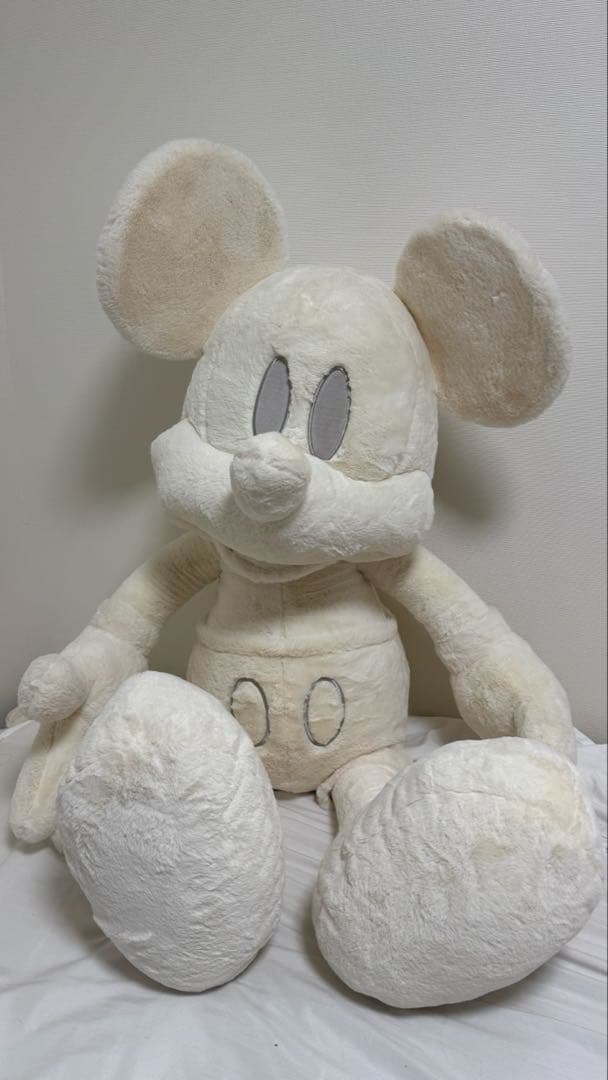 コストコ ミッキーマウスぬいぐるみ ホワイト - メルカリ